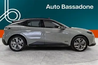 DS 4, 1.6, 165 kW, pistikhübriid, automaat, esivedu