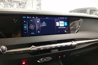 DS 4, 1.6, 165 kW, pistikhübriid, automaat, esivedu