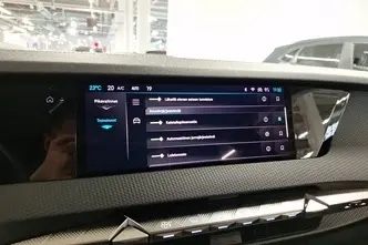 DS 4, 1.6, 165 kW, pistikhübriid, automaat, esivedu