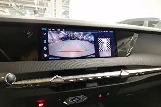 DS 4, 1.6, 165 kW, pistikhübriid, automaat, esivedu