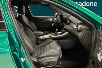 Alfa Romeo Tonale, 1.5, 165 kW, hübriid, automaat, esivedu