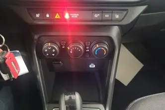 Dacia Sandero, 1.0, 67 kW, bensiin, automaat, esivedu