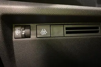 Citroën C4, 96 kW, elekter, automaat, esivedu