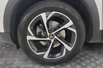 Citroën C5 Aircross, 1.2, 96 kW, бензин, автомат, передний привод