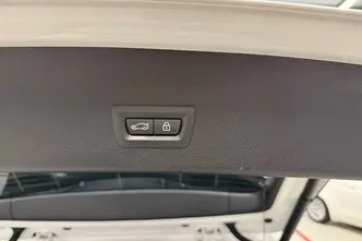 BMW X1, 2.0, 141 kW, bensiin, automaat, nelikvedu