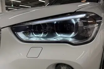 BMW X1, 2.0, 141 kW, bensiin, automaat, nelikvedu