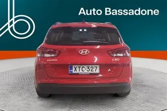 Hyundai i30, 1.5, 117 kW, бензин, механическая, передний привод