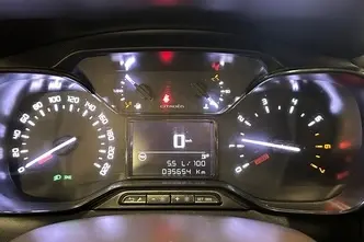 Citroën C3, 1.2, 61 kW, бензин, механическая, передний привод