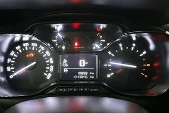 Citroën C3, 1.2, 61 kW, бензин, механическая, передний привод