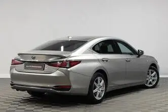 Lexus ES 300, 2.5, 131 kW, гибрид, автомат, передний привод