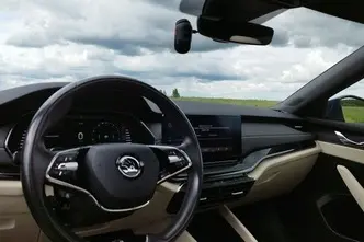 Škoda Octavia, 1.4, 110 kW, pistikhübriid, automaat, esivedu