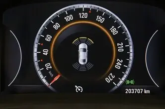 Opel Insignia, 2.0, 103 kW, diisel, manuaal, esivedu