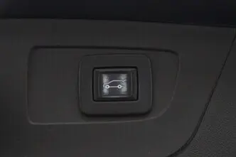 Opel Insignia, 1.5, 121 kW, bensiin, manuaal, esivedu