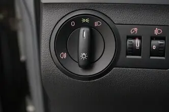 Volkswagen Touran, 1.6, 77 kW, дизель, механическая, передний привод