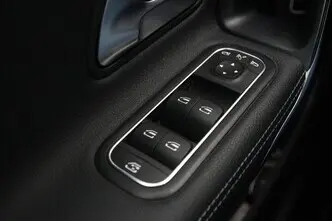 Mercedes-Benz CLA 200, 2.0, 110 kW, diisel, automaat, esivedu