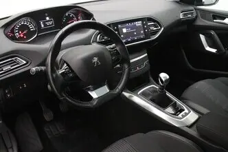Peugeot 308, 1.5, 96 kW, дизель, механическая, передний привод
