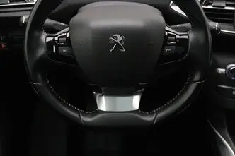 Peugeot 308, 1.5, 96 kW, дизель, механическая, передний привод