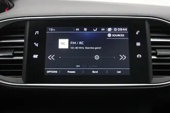Peugeot 308, 1.5, 96 kW, дизель, механическая, передний привод