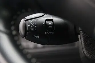 Peugeot 308, 1.5, 96 kW, дизель, механическая, передний привод
