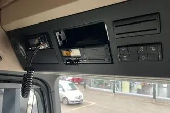 Mercedes-Benz Actros, 12.8, 310 kW, дизель, задний привод