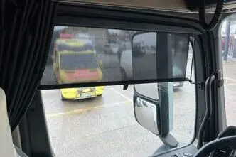 Mercedes-Benz Actros, 12.8, 310 kW, дизель, задний привод
