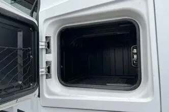 Mercedes-Benz Actros, 12.8, 310 kW, дизель, задний привод