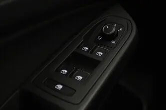 Volkswagen Golf, 2.0, 85 kW, дизель, автомат, передний привод