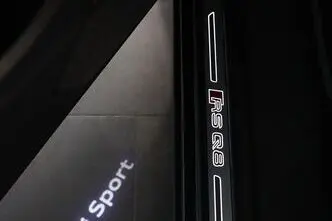 Audi RS Q8 4.0 V8 TFSI quattro, 4.0, 441 kW, hübriid, automaat, nelikvedu
