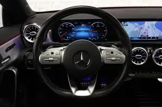 Mercedes-Benz CLA 180, 1.5, 85 kW, дизель, автомат, передний привод