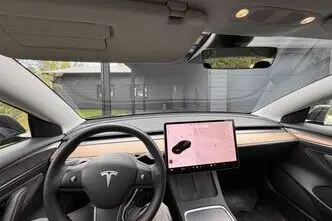 Tesla Model 3, 155 kW, electric, automatic, four-wheel drive