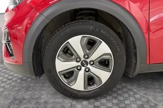 Kia Niro, 1.6, 103 kW, hybrid, automatic, front-wheel drive