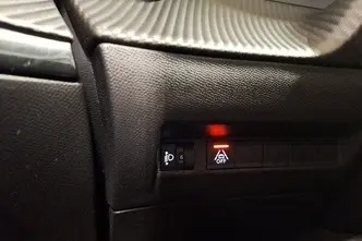 Peugeot 2008, 1.2, 96 kW, бензин, автомат, передний привод