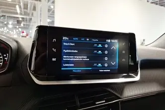 Peugeot 2008, 1.2, 96 kW, бензин, автомат, передний привод