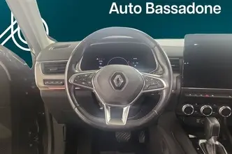 Renault Arkana, 1.6, 105 kW, гибрид, автомат, передний привод