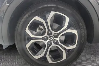 Renault Arkana, 1.6, 105 kW, гибрид, автомат, передний привод