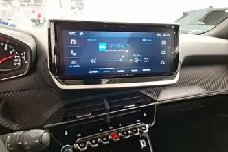 Peugeot 2008, 1.2, 96 kW, бензин, автомат, передний привод