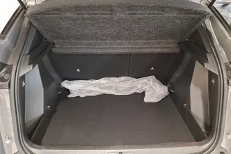 Peugeot 2008, 1.2, 96 kW, бензин, автомат, передний привод