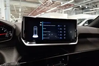 Peugeot 2008, 1.2, 96 kW, бензин, автомат, передний привод