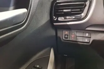 Kia Stonic, 1.0, 88 kW, бензин, автомат, передний привод