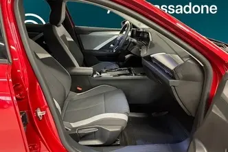 Opel Astra, 1.2, 96 kW, бензин, автомат, передний привод