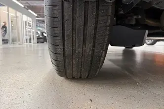 Peugeot 408, 1.2, 96 kW, бензин, автомат, передний привод