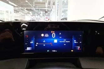 Opel Astra, 1.2, 96 kW, бензин, автомат, передний привод