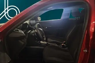 Peugeot 2008, 1.2, 96 kW, бензин, автомат, передний привод