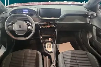 Peugeot 2008, 1.2, 96 kW, бензин, автомат, передний привод