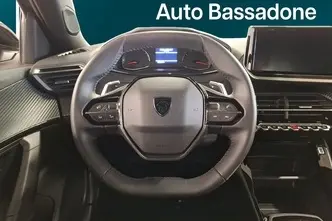 Peugeot 2008, 1.2, 96 kW, bensiin, automaat, esivedu