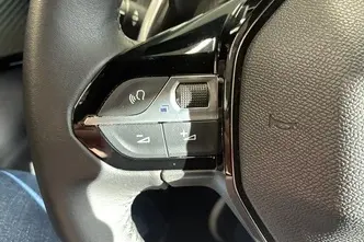 Peugeot 2008, 1.2, 96 kW, бензин, автомат, передний привод