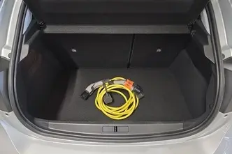 Opel Corsa, elekter, automaat, esivedu