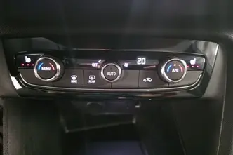 Opel Corsa, elekter, automaat, esivedu