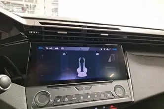 Peugeot 308, 1.2, 96 kW, bensiin, automaat, esivedu