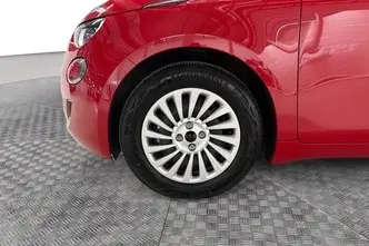 Fiat 500e, 87 kW, elekter, automaat, esivedu